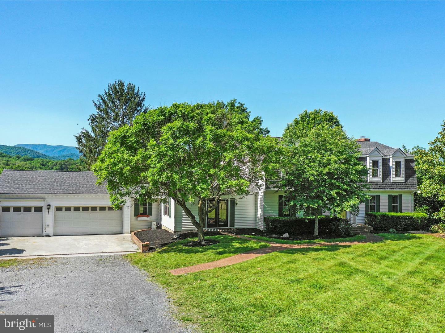 Property Photo: 7515 Stonewall Jackson Highway VA 22630