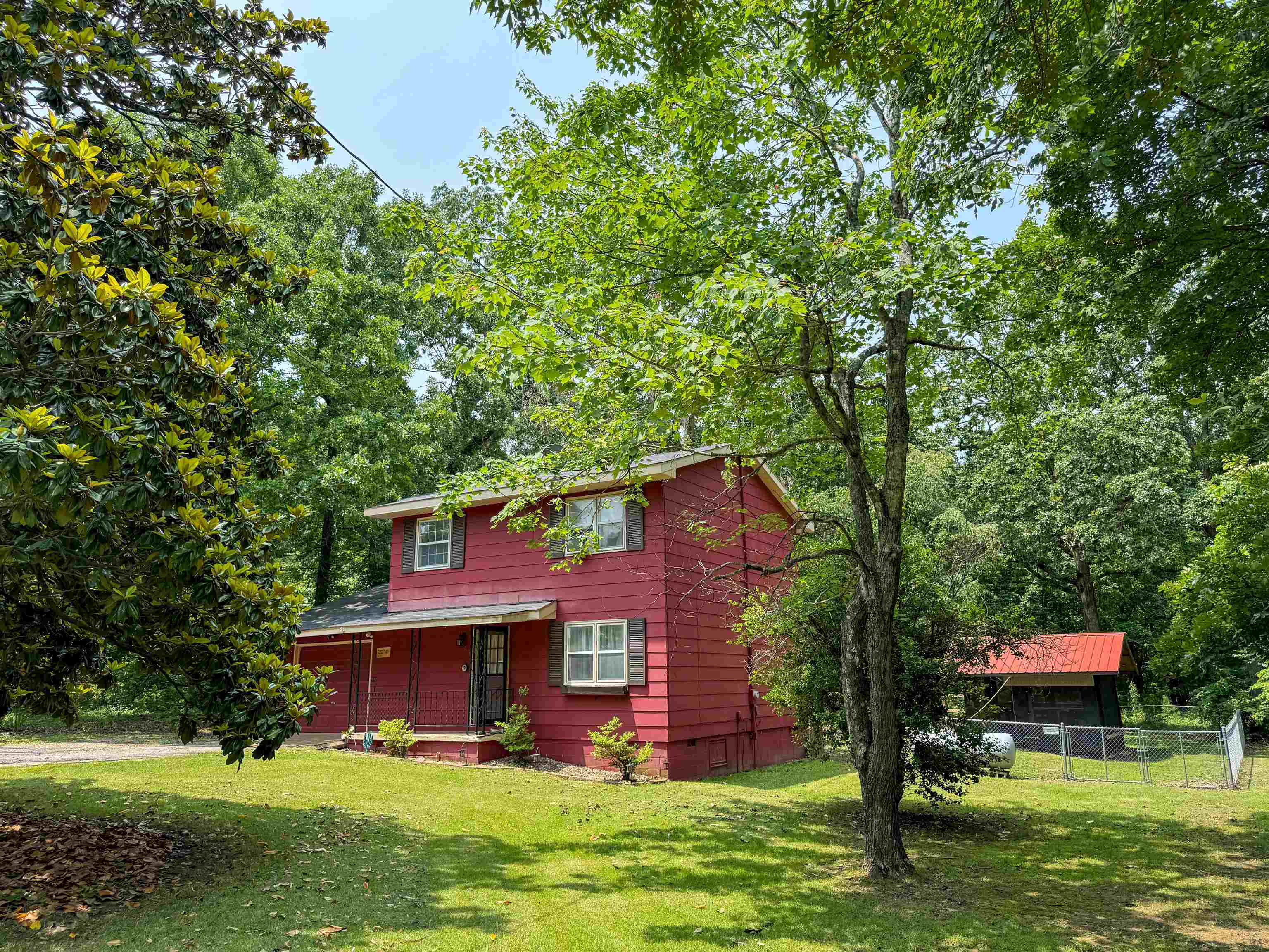 Property Photo: 6 Pottawattamie Dr AR 72529