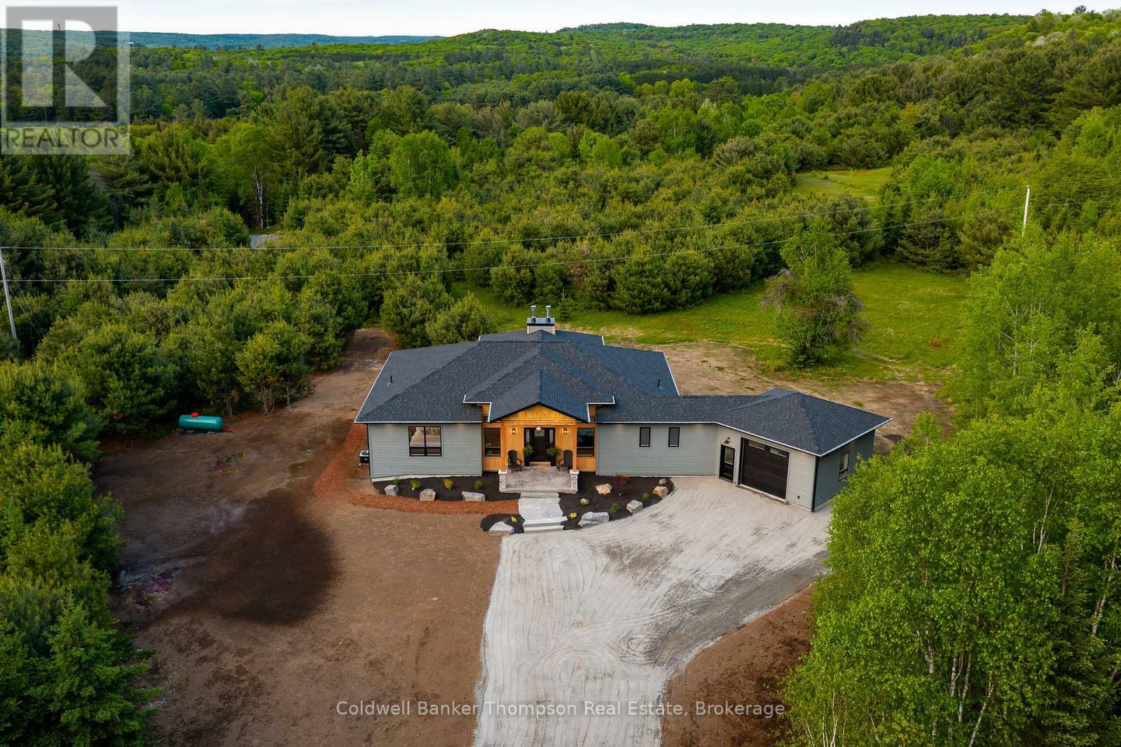 Photo de la propriété: 175 Springfield Road ON P1H 0A5
