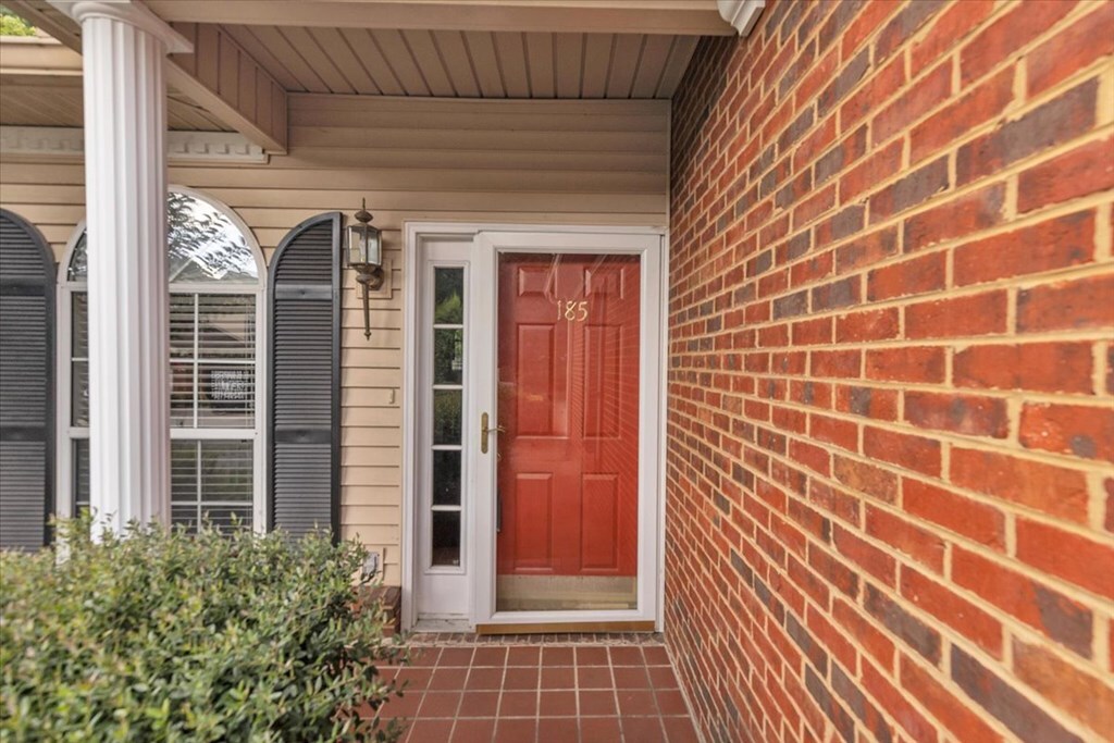 Property Photo:  1694 Red Oak Drive  GA 30721 