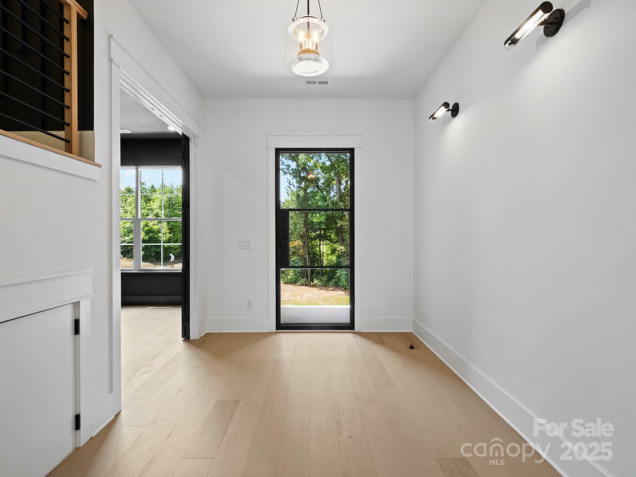 Property Photo: 733 Barbary Place NC 28092