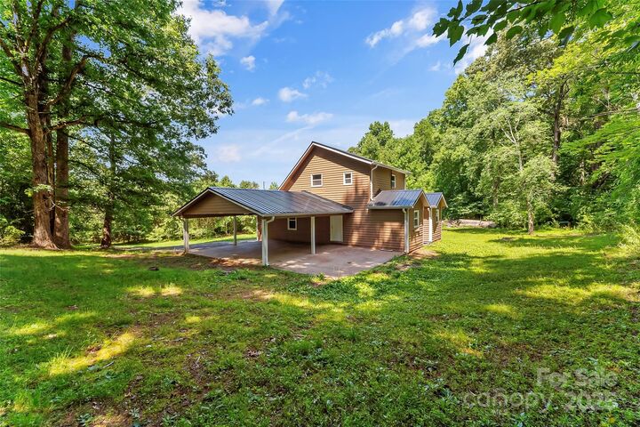 2126 Kincaid Hill Road  Lenoir NC 28645 photo