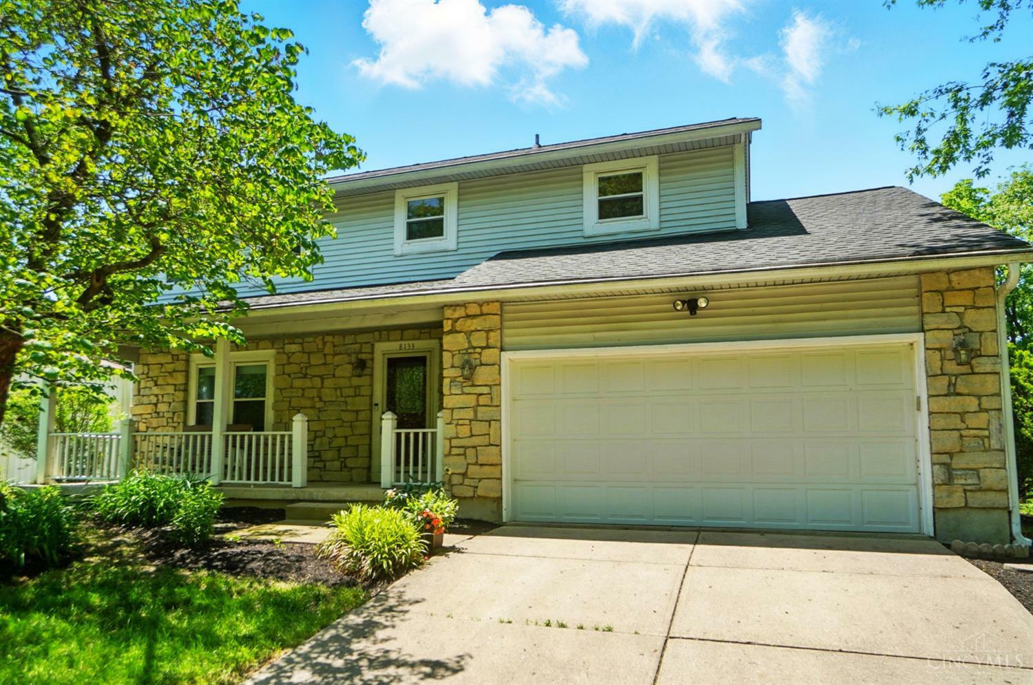 Property Photo: 8133 Saddleback Place OH 45039