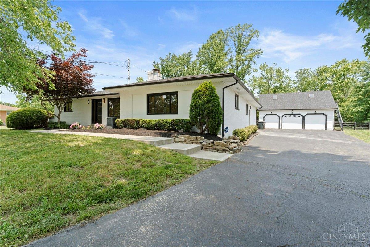 Property Photo: 10047 Humphrey Road OH 45242