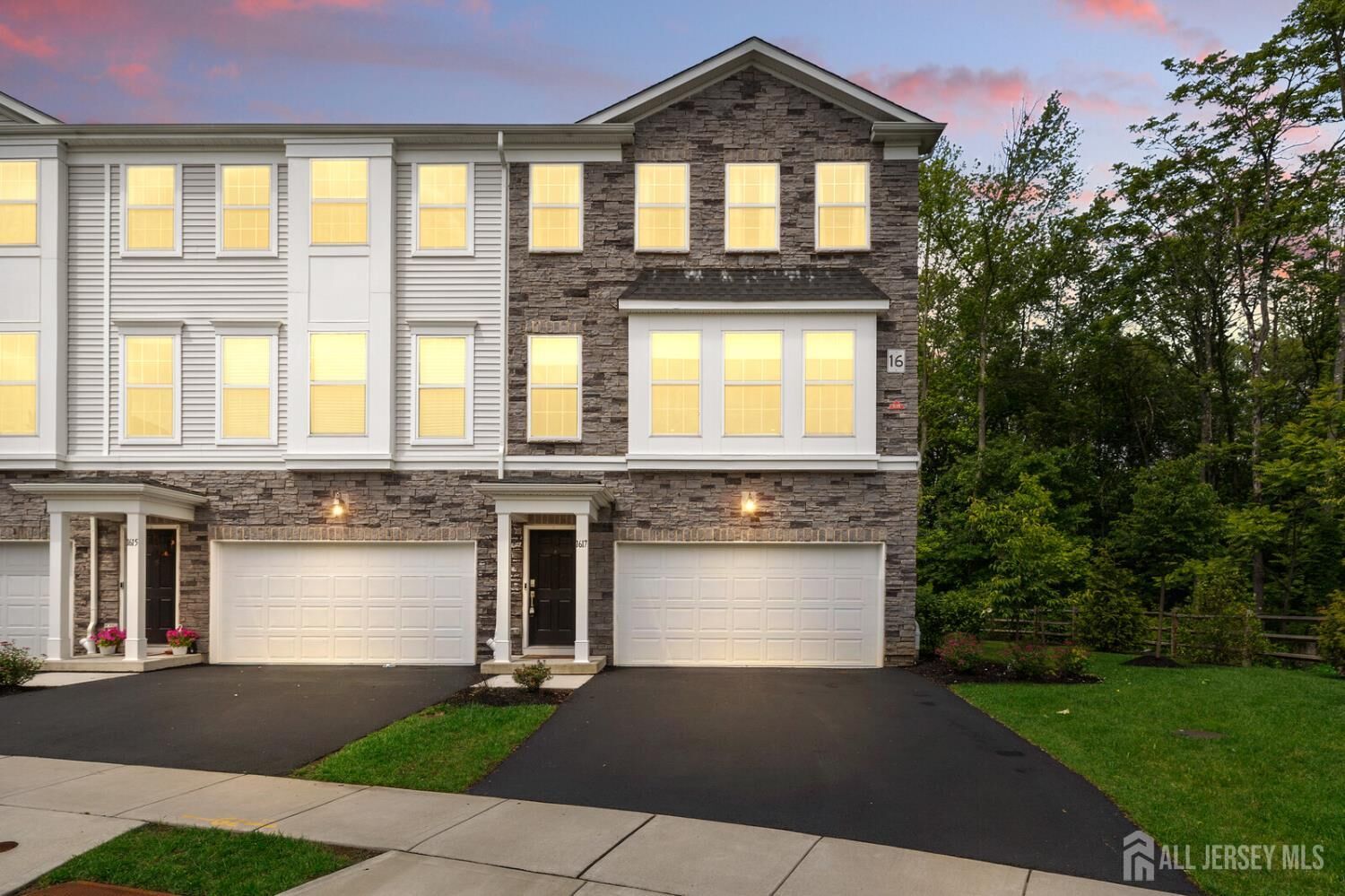 Property Photo:  1617 Swales Court  NJ 08831 