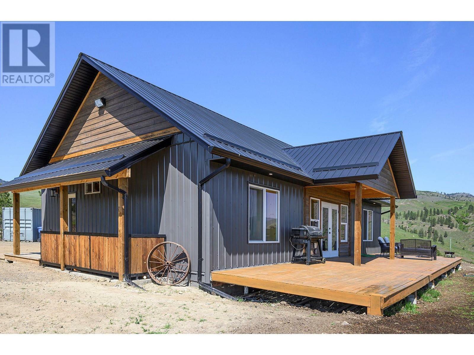 Property Photo: 4688 Whiskers Hill Road BC V0E 2P0