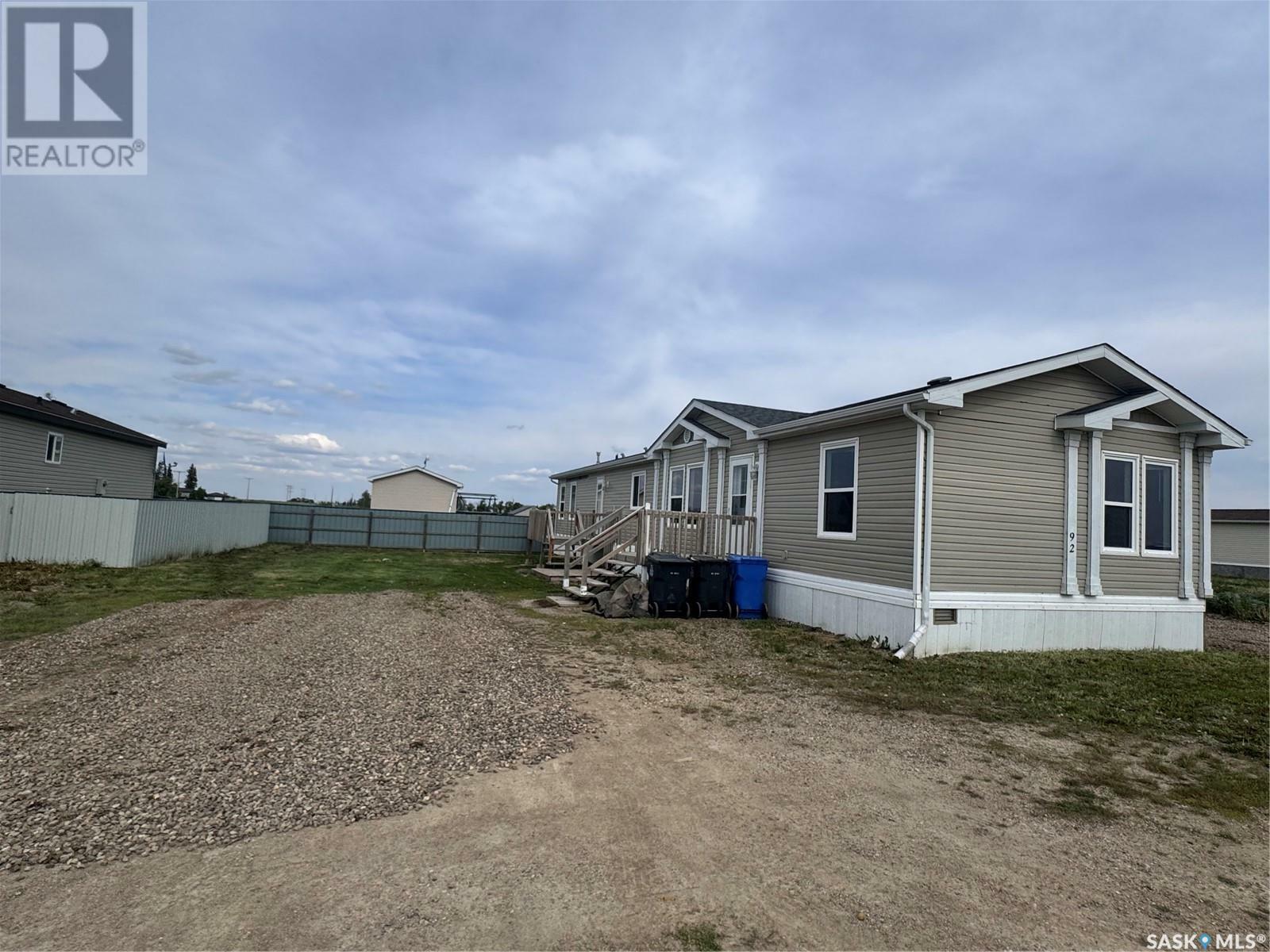 92 Foord Crescent  Macoun SK S0C 1P0 photo