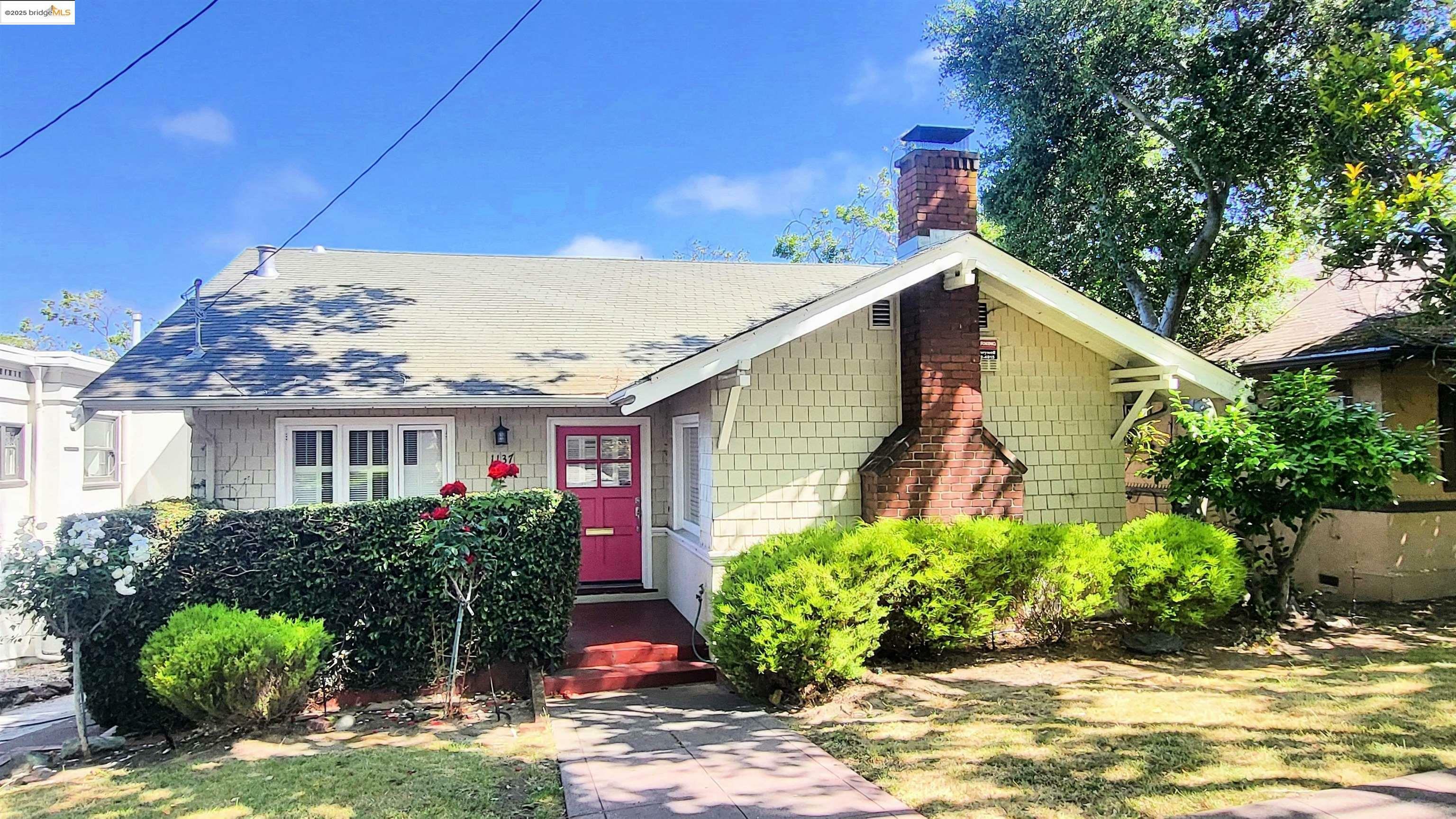 Property Photo: 1137 Oakland Avenue CA 94611