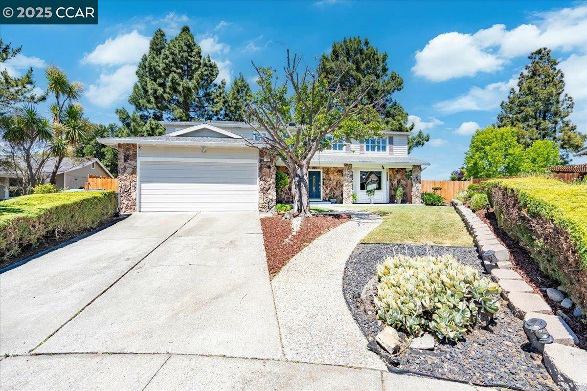 Property Photo: 739 Devils Drop Ct CA 94803