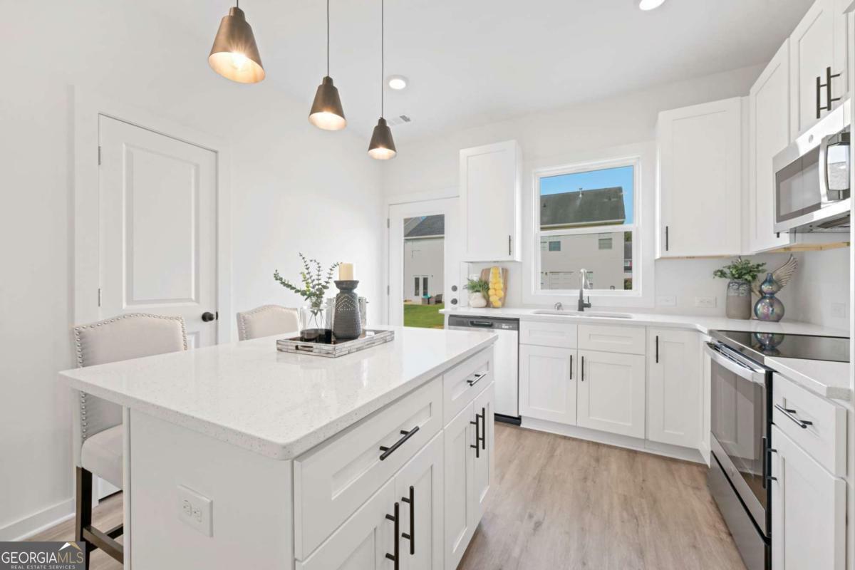 Property Photo: 170 Chandler Trace GA 30016