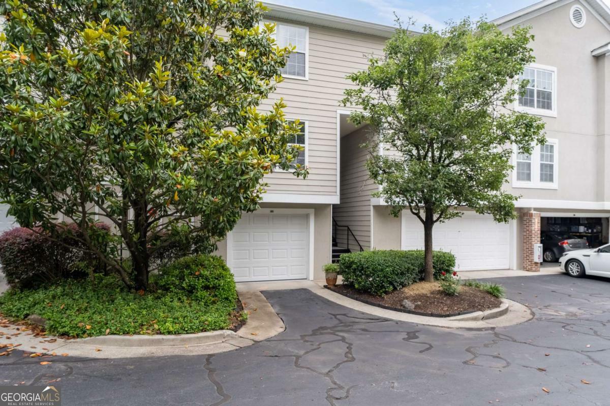 Property Photo: 4248 River Green Drive 305 GA 30327