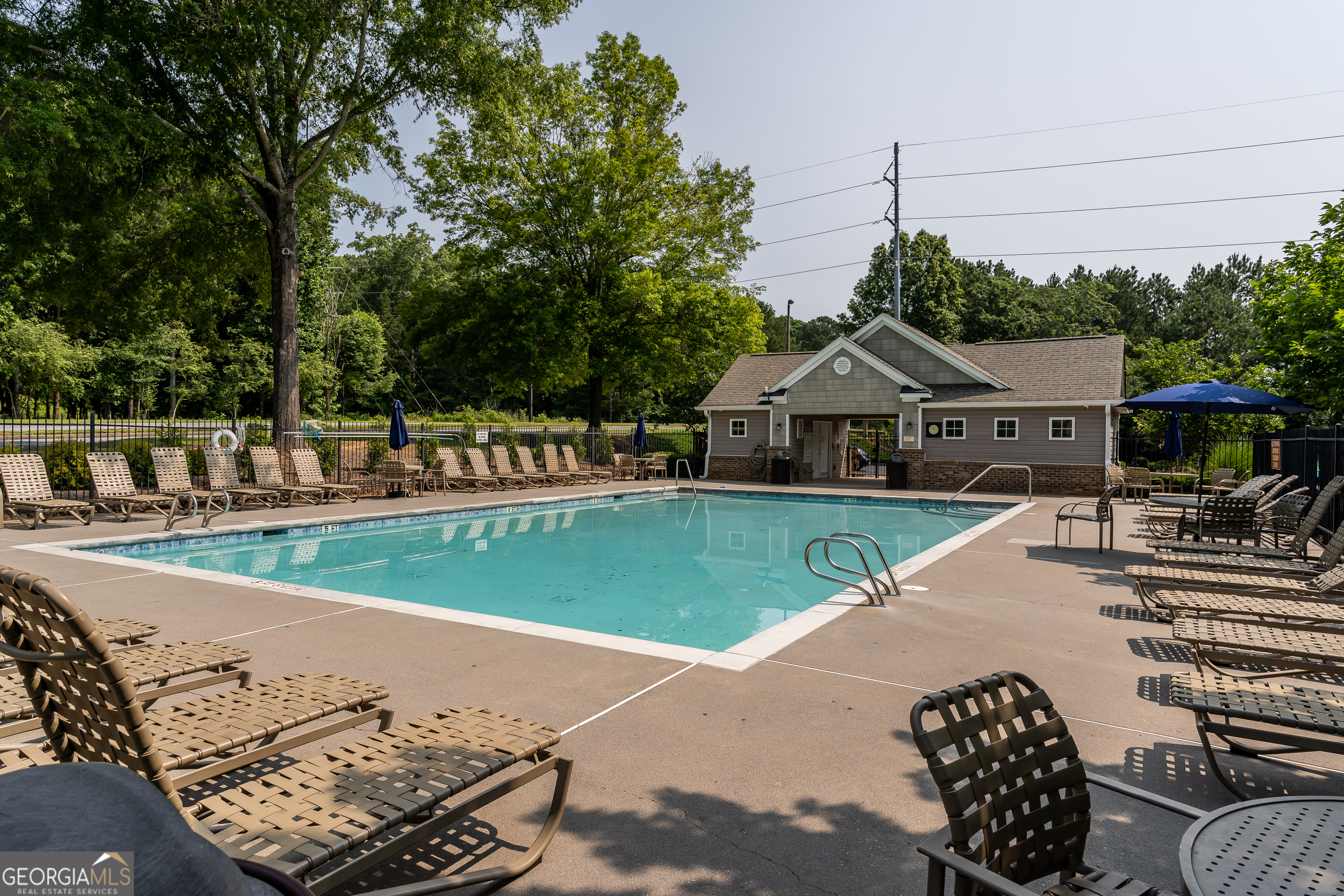 Property Photo: 208 Oconee Way GA 30114