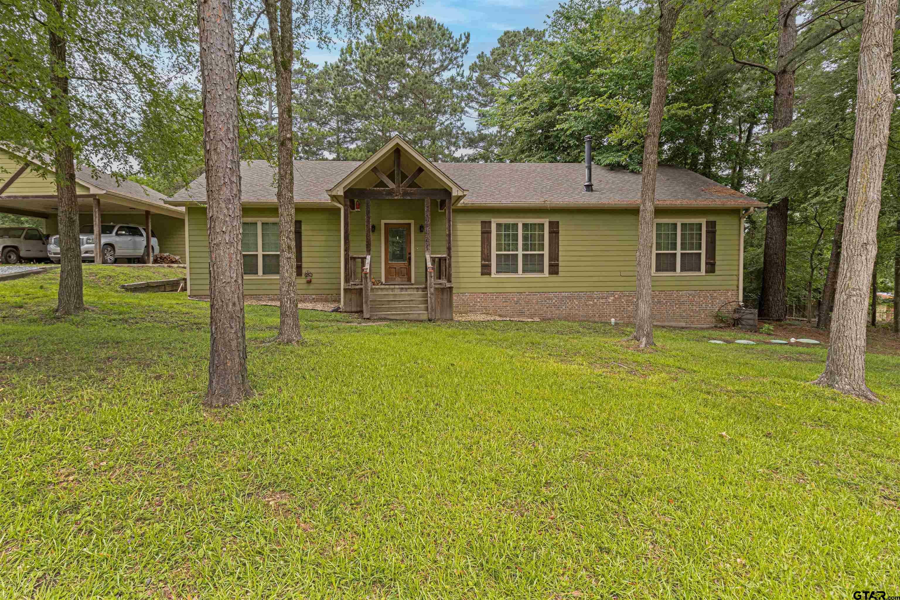 Property Photo:  450 Lee Road  TX 75662 