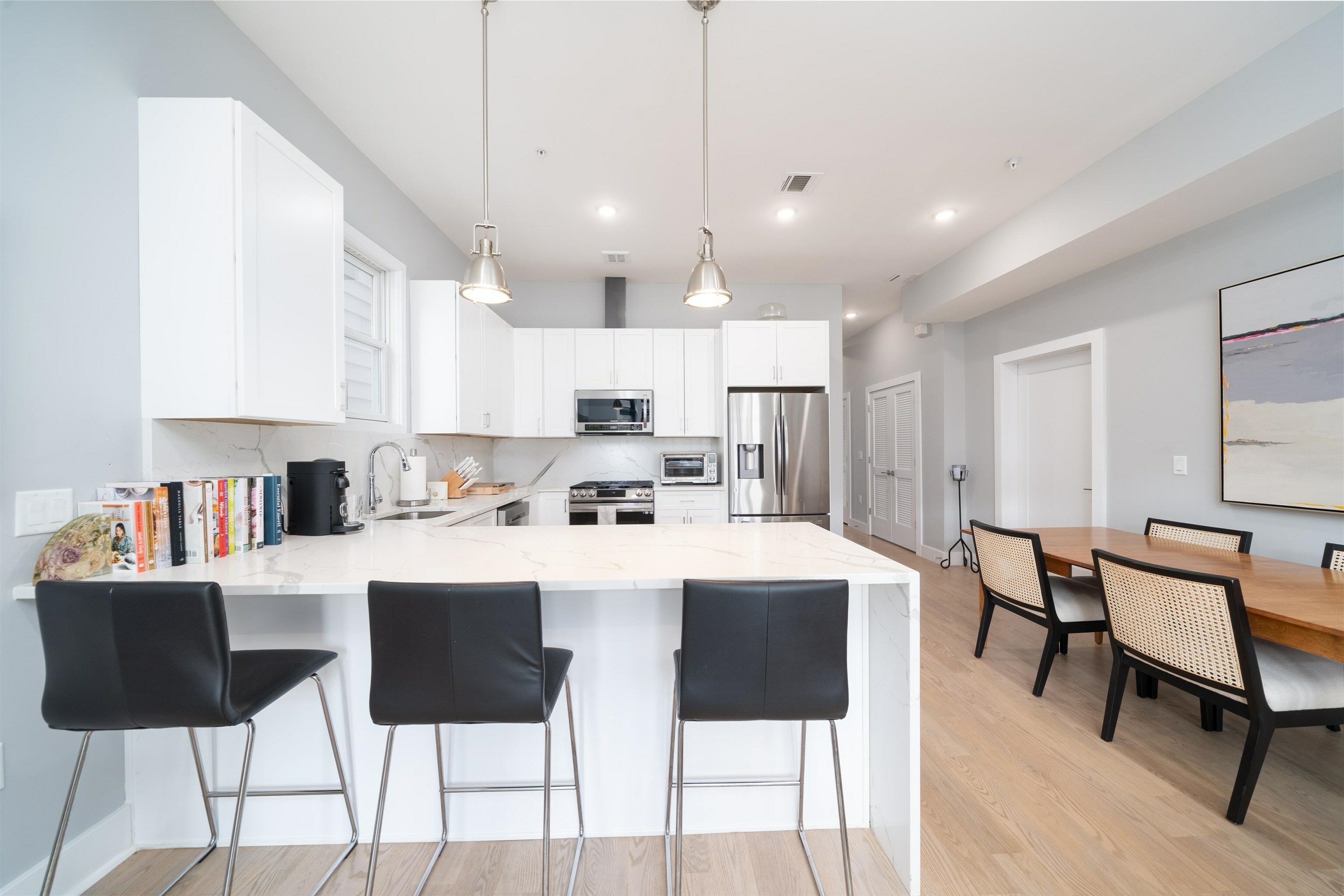 Property Photo:  84 Ferry St 2  NJ 07307 