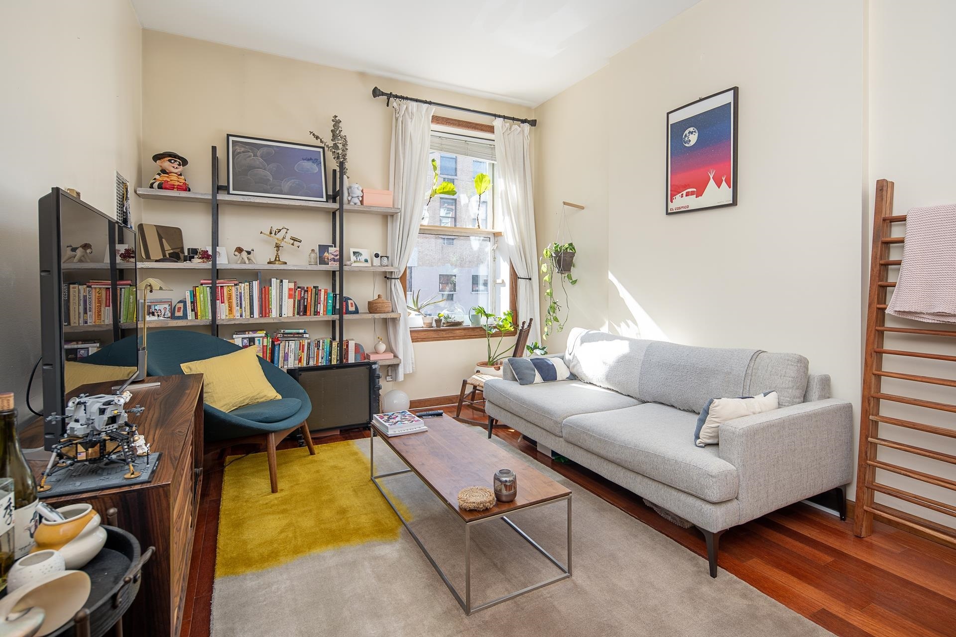 Property Photo: 264 9th St 1C NJ 07302