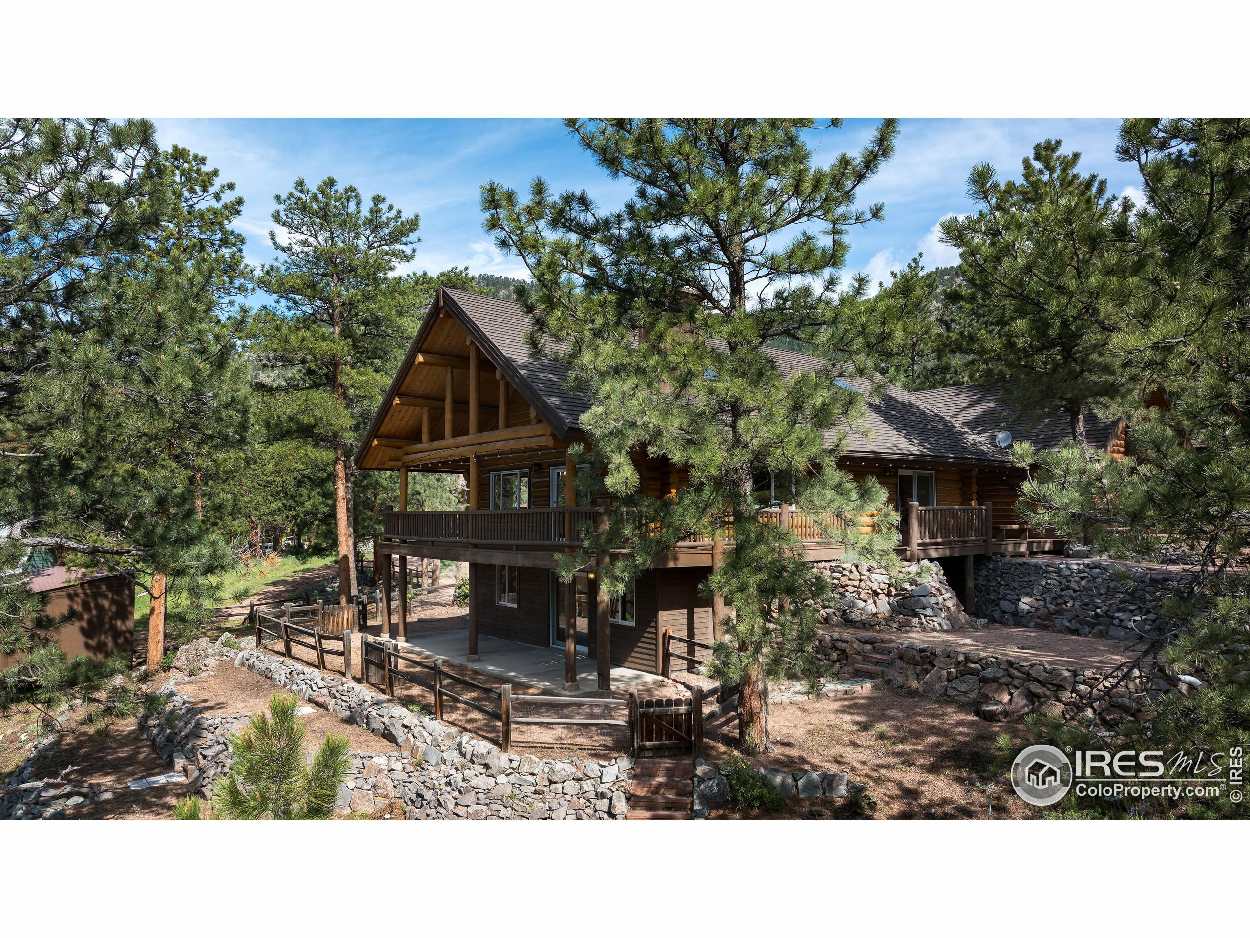 Property Photo: 28 Ute Crossing Ct CO 80540