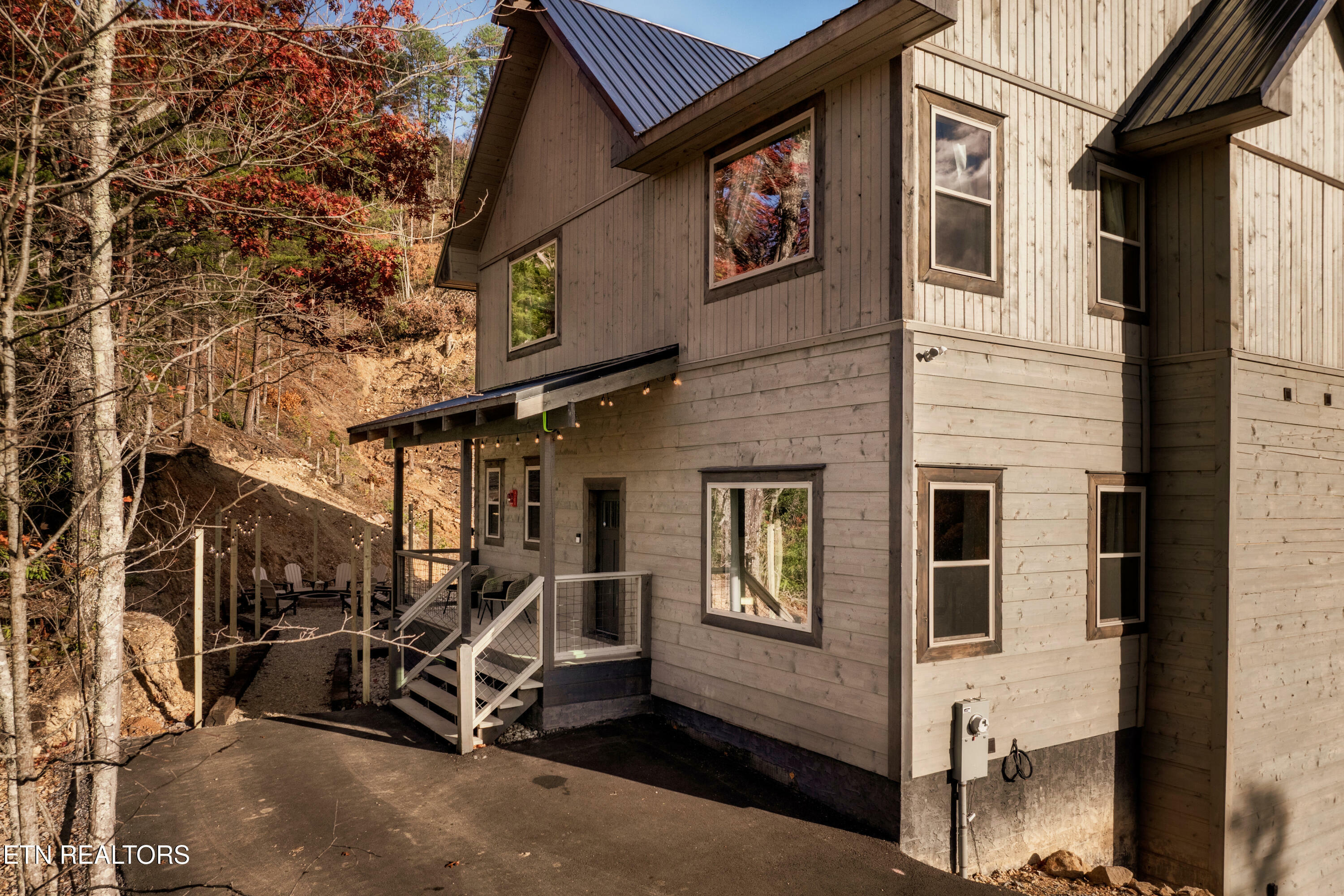 Property Photo: 4249 Wolf Hollow Way TN 37862
