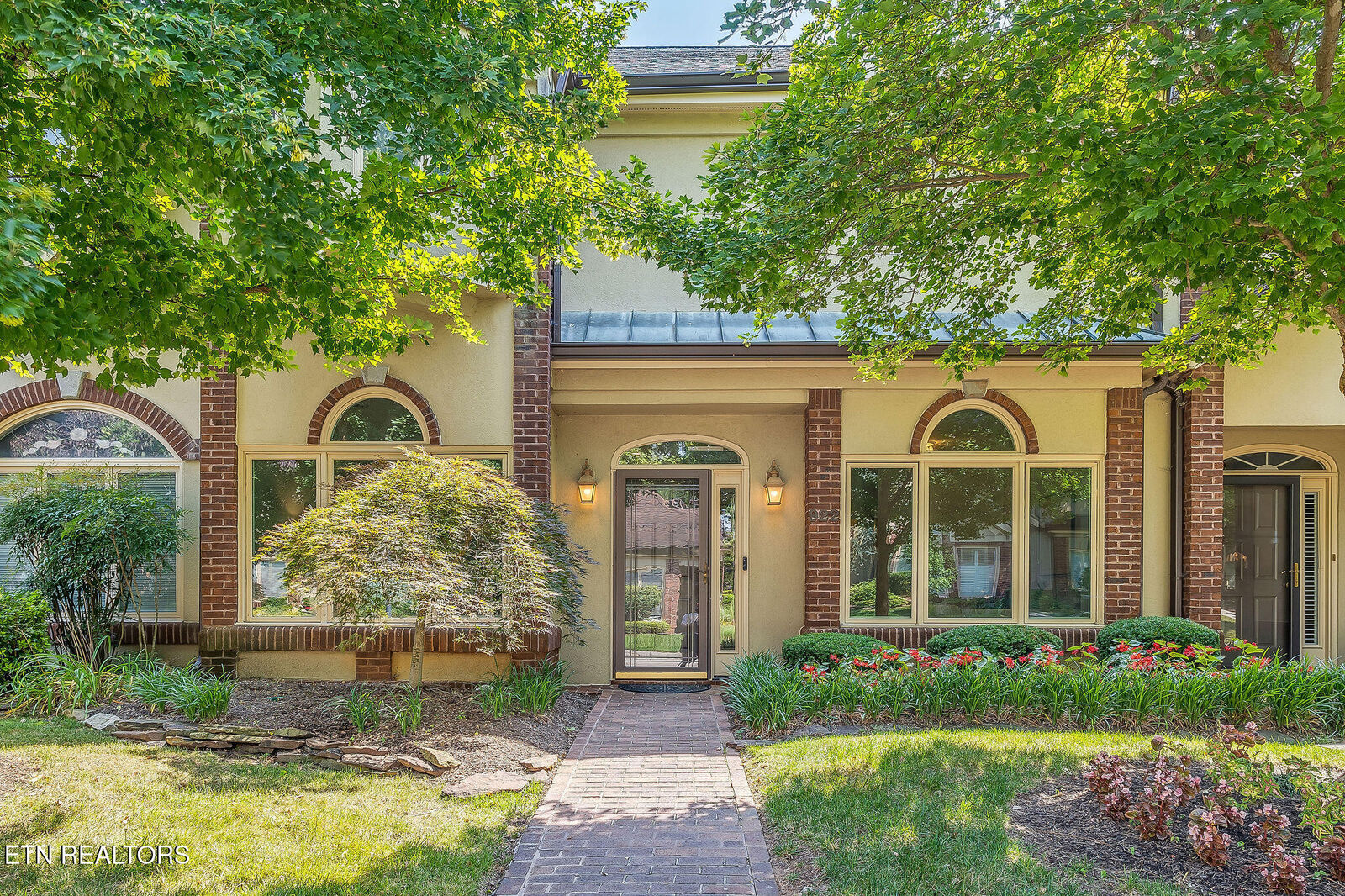 Property Photo:  922 Westcourt Drive  TN 37919 