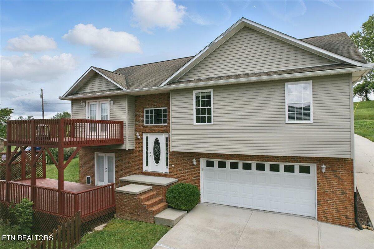 Property Photo: 262 Cresent St TN 37752