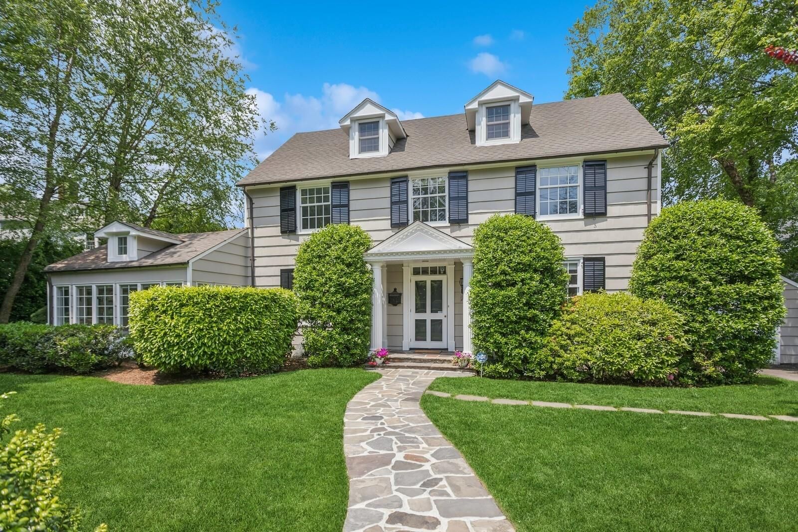Property Photo: 21 Hemlock Road NY 10708