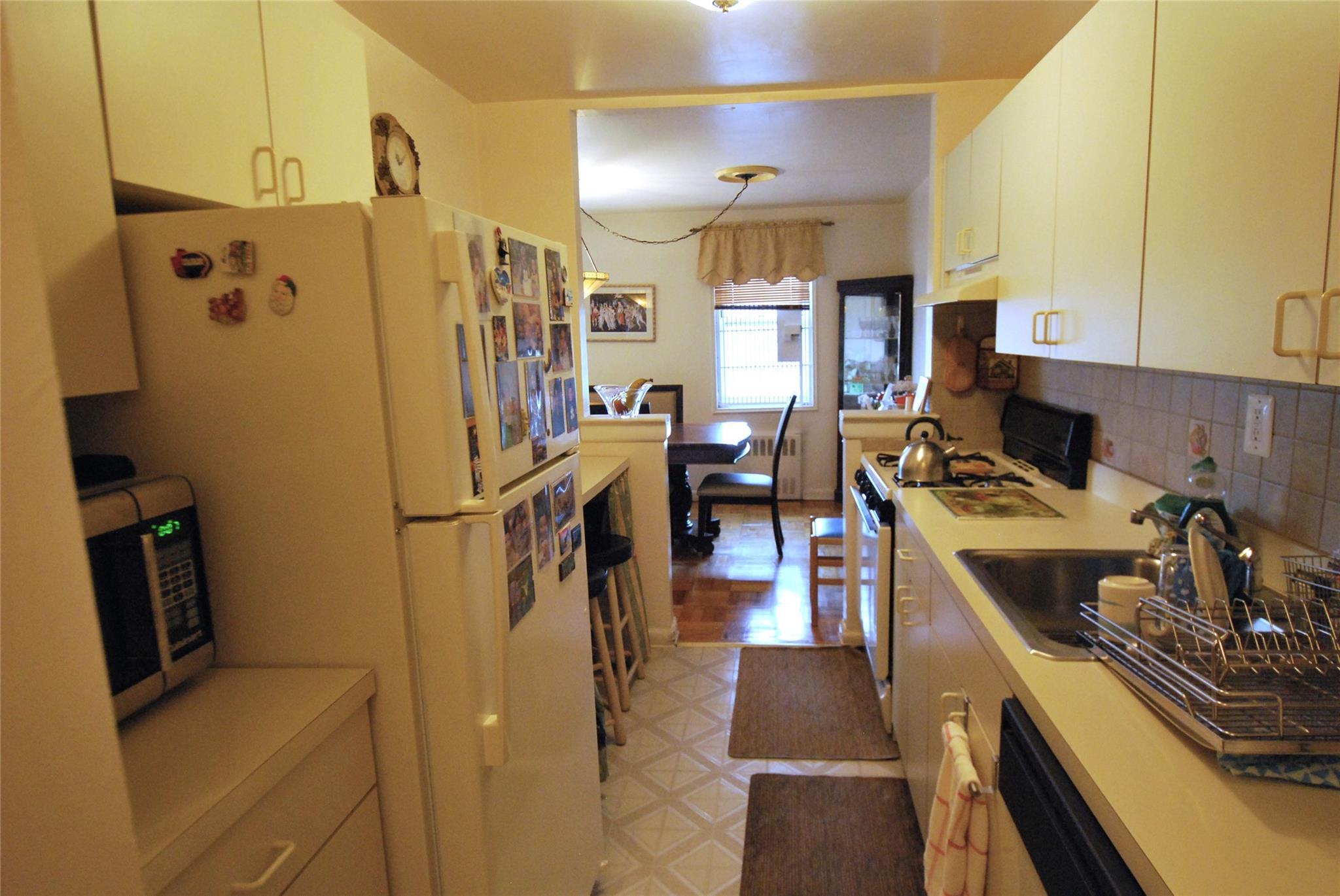 Property Photo: 3 Sadore Lane 2F NY 10710