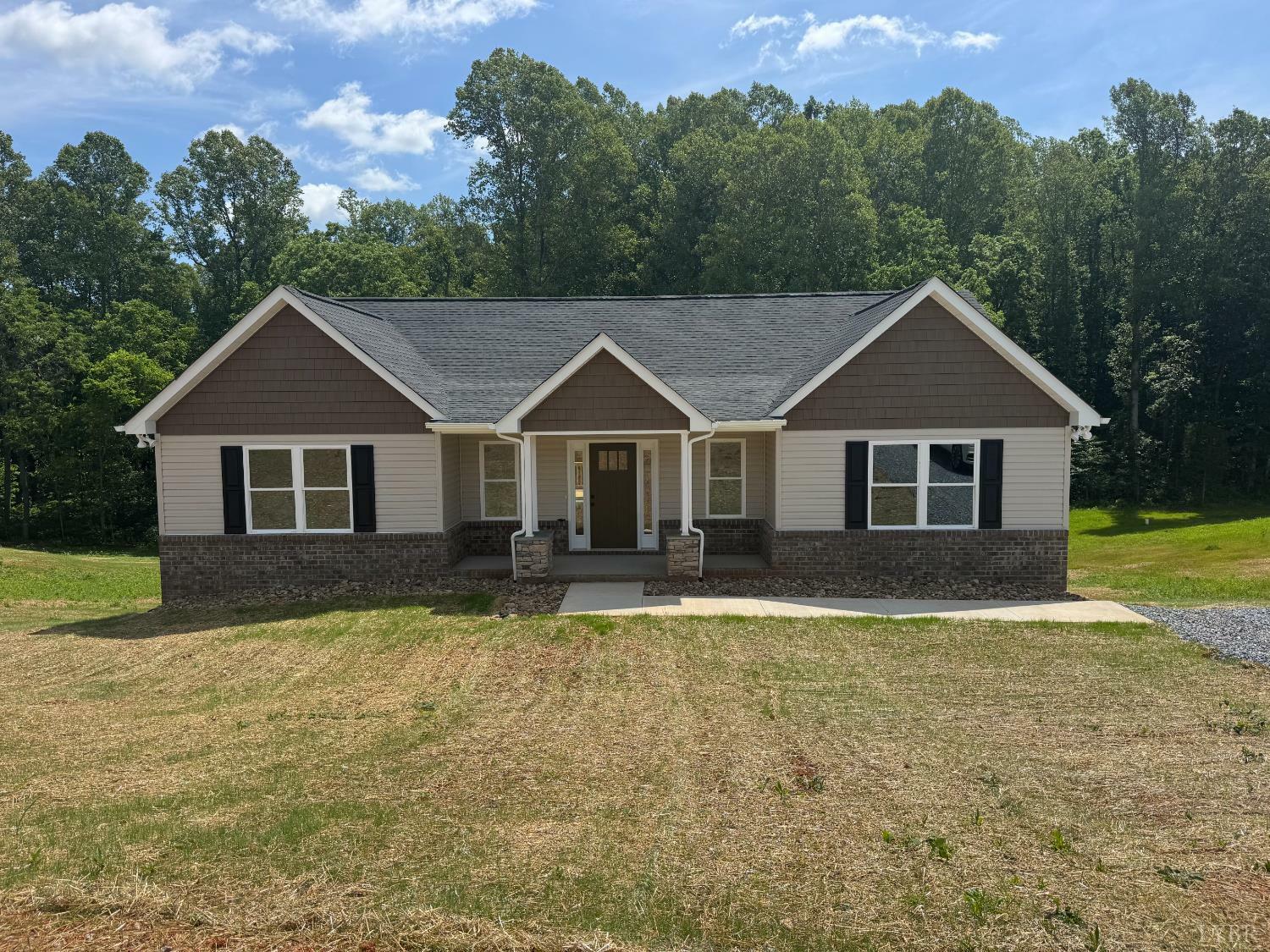 Property Photo: 2304 Spring Grove Road VA 24593