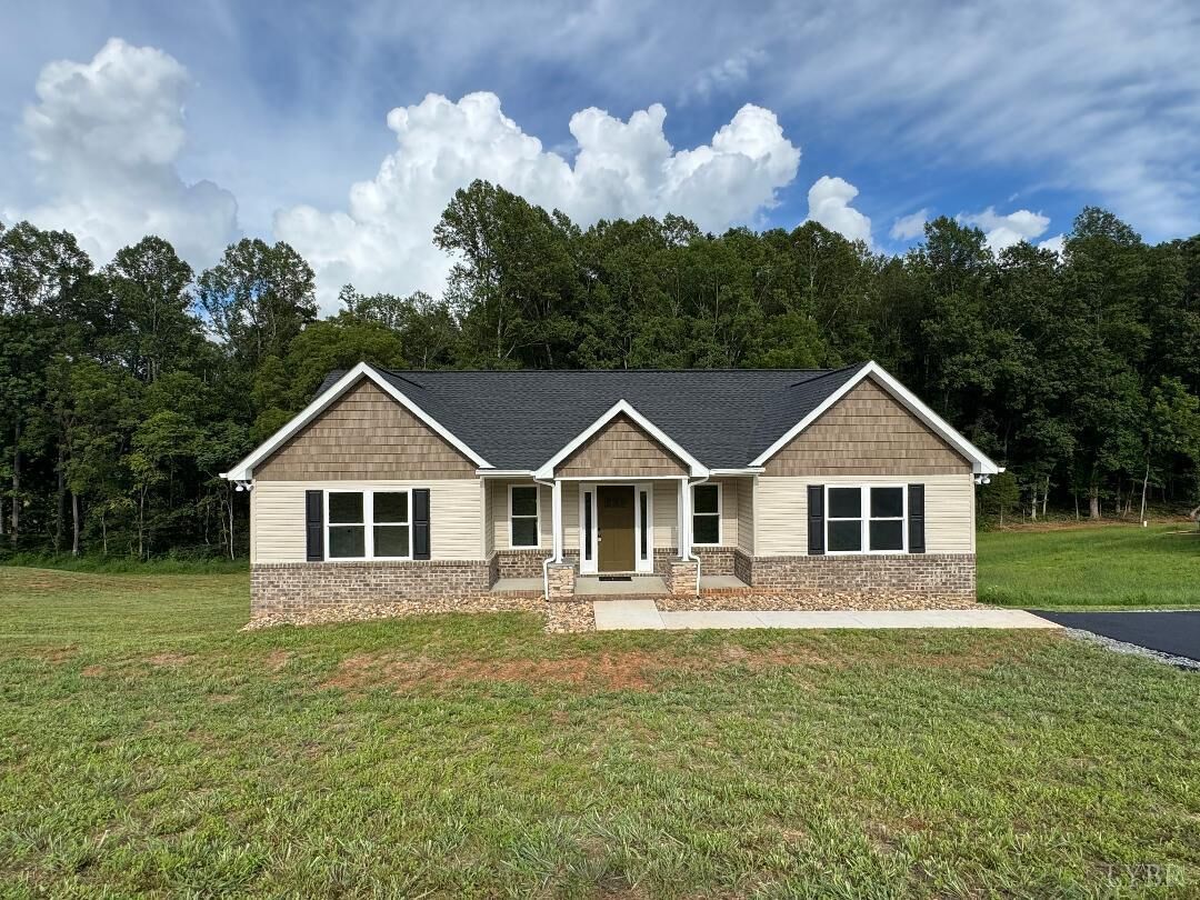 Property Photo:  2304 Spring Grove Road  VA 24593 