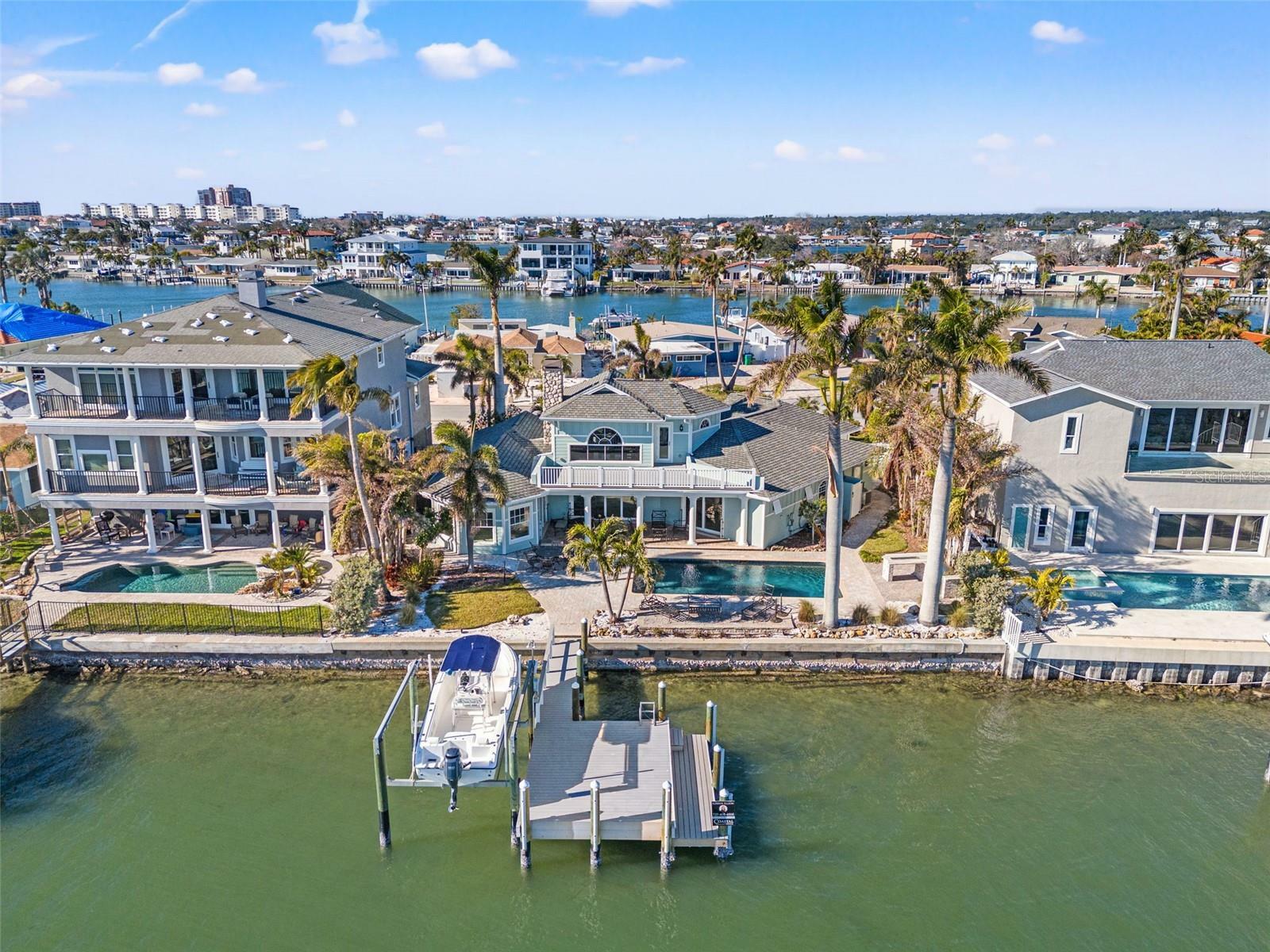 Property Photo:  17077 Dolphin Drive  FL 33708 
