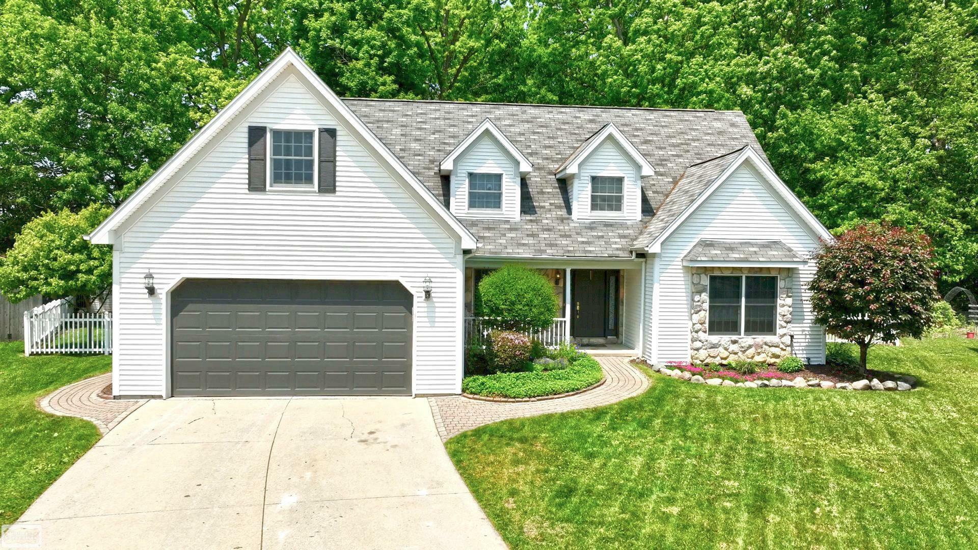 Property Photo:  35549 Jolaine Court  MI 48062 