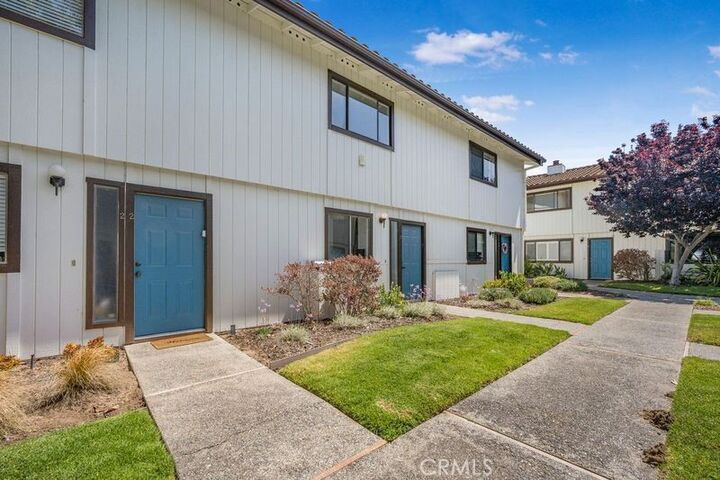 Property Photo:  676 N 12th Street 21  CA 93433 