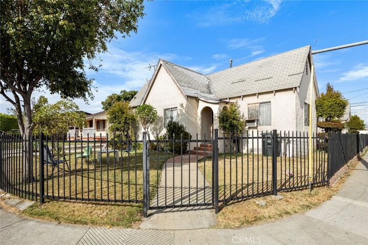 Property Photo:  676 School Avenue 4  CA 90022 