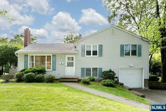 Property Photo: 9 Pearl Road NJ 07624