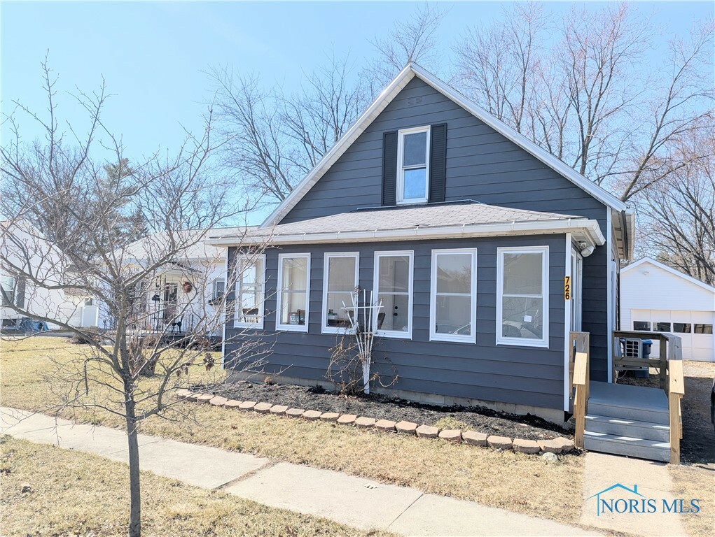 Property Photo: 726 S Lynn Street OH 43506
