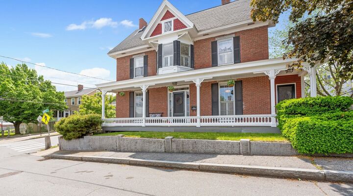 Property Photo: 64 School Street NH 03301-3912