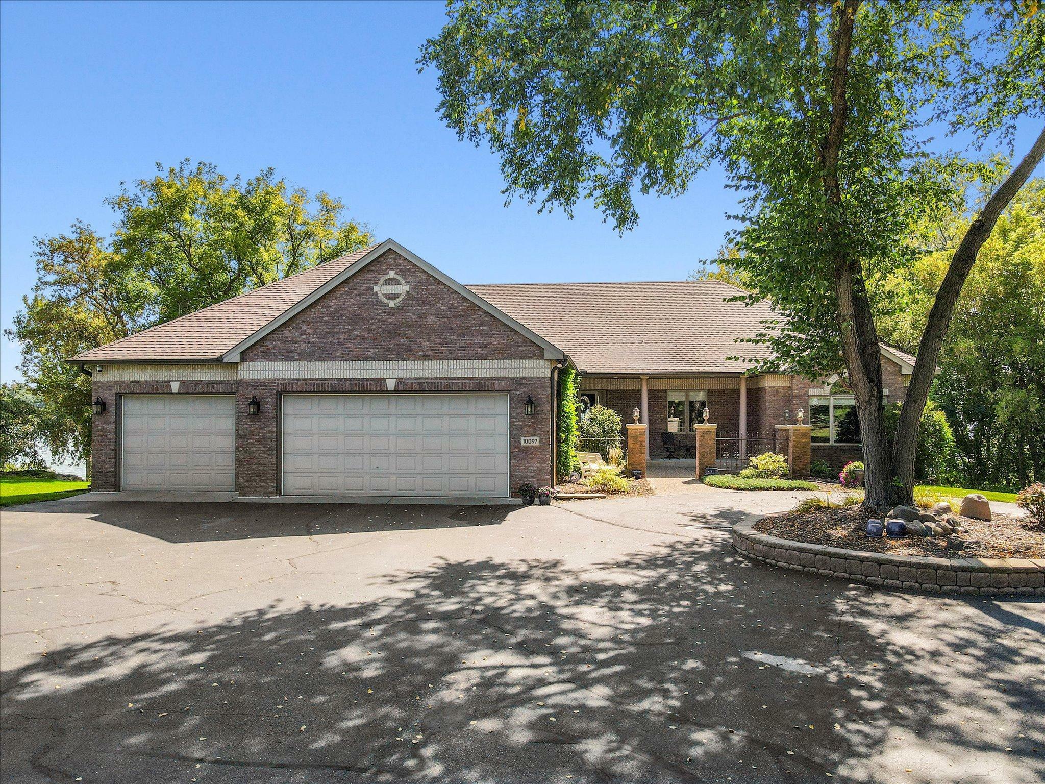 Property Photo: 10097 Wyoming Avenue MN 55013