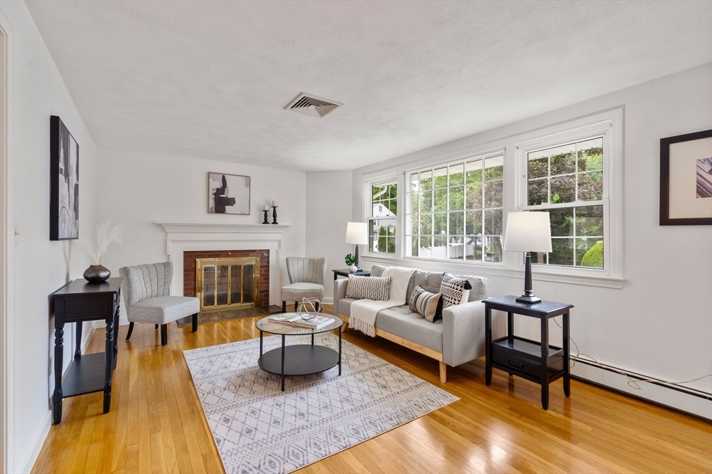 Property Photo:  80 Livermore Road  MA 02478 
