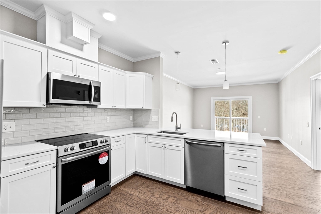 Property Photo: 485 Blue Hills Parkway 7 MA 02186