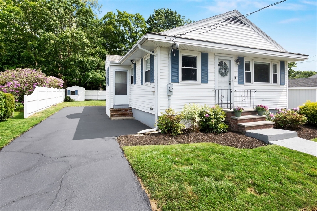 Property Photo: 3 Garfield Ave MA 01923