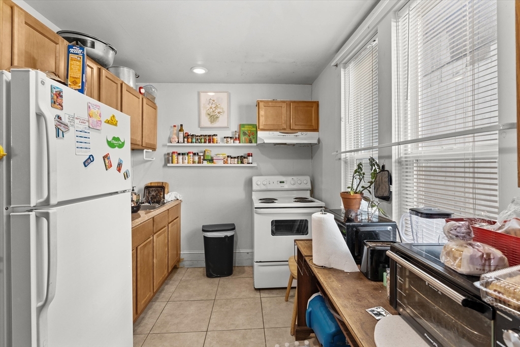 Property Photo: 15 Russell St MA 01609