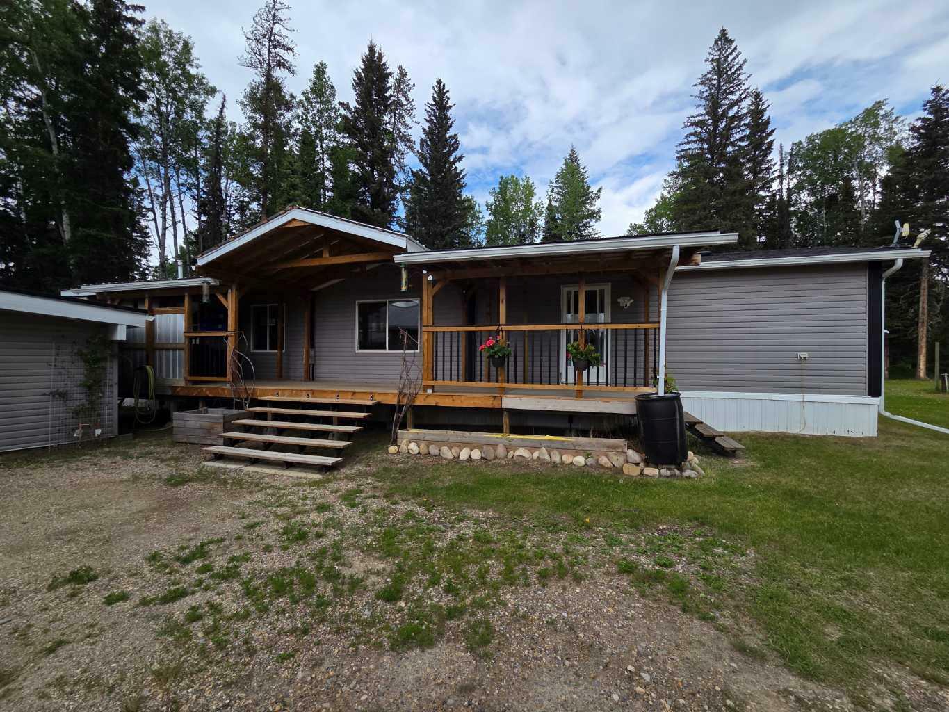 Property Photo: 53106 Range Road 195 12 AB T7E 3A2