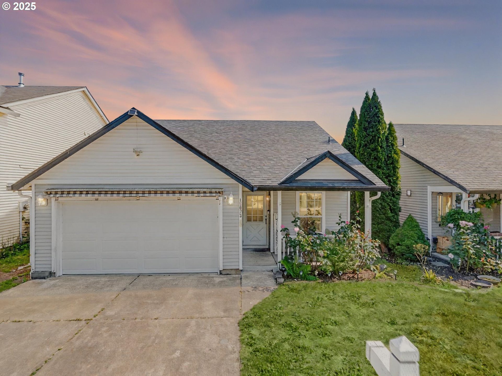 Property Photo: 15023 NE 70th St WA 98682