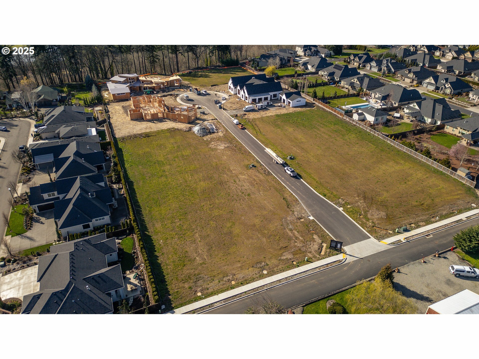 Property Photo: 5616 NW 146th Cir Lot 1 WA 98685