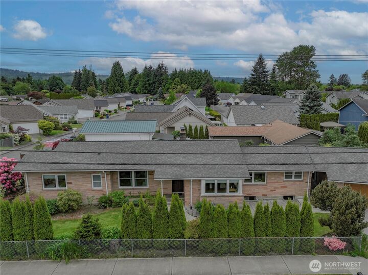 Property Photo: 15628 179th Avenue SE WA 98272