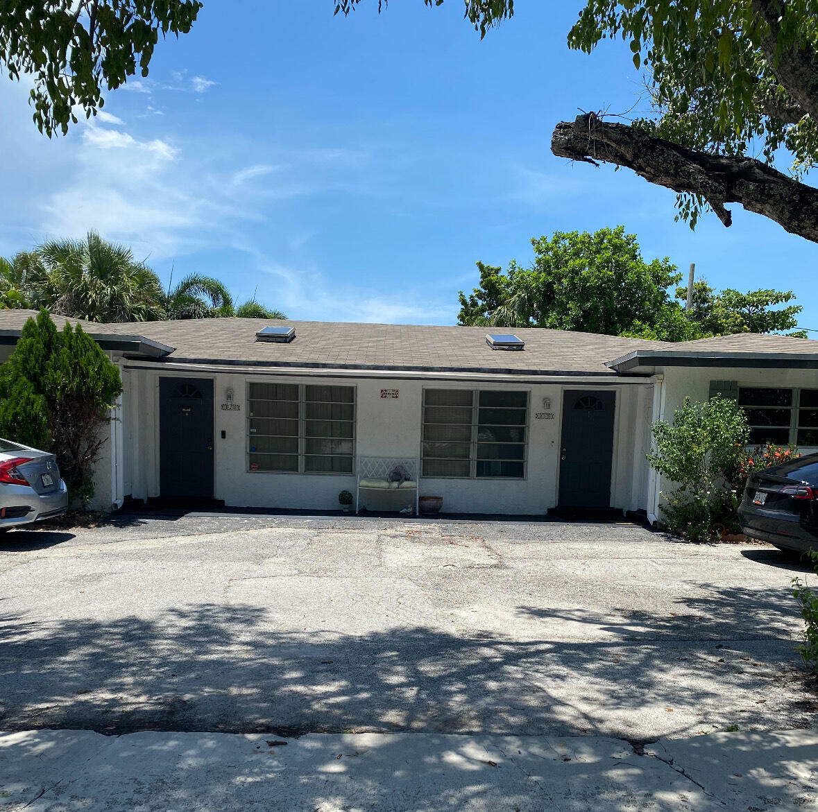 Property Photo: 115 Palomino Circle FL 33487