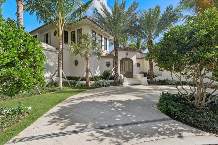 433 Antigua Lane  Palm Beach FL 33480 photo