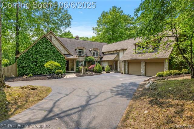 Property Photo:  2536 Addison Hills Court  MI 48370 