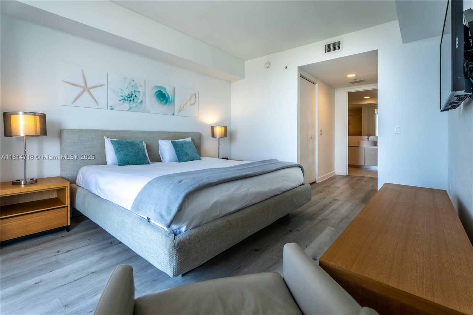Property Photo: 2602 E Hallandale Beach Blvd R2004 FL 33009