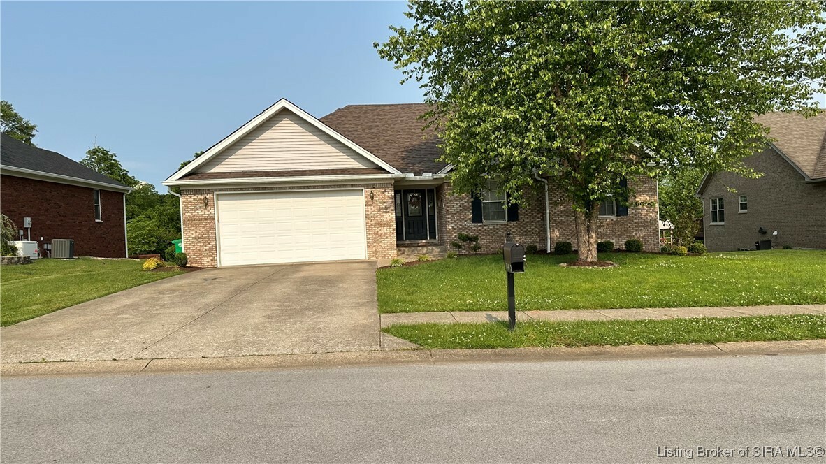 Property Photo: 1146 Copperfield Drive IN 47122