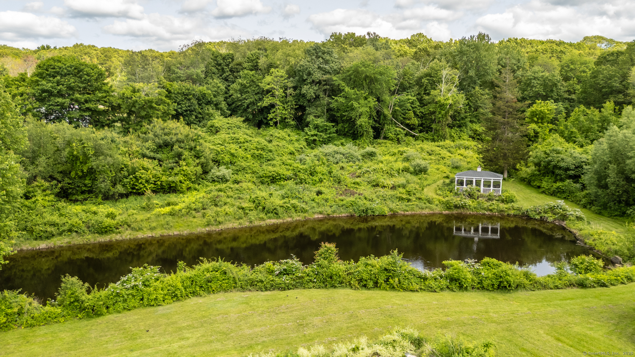 Property Photo: 4 Amy Lane CT 06029