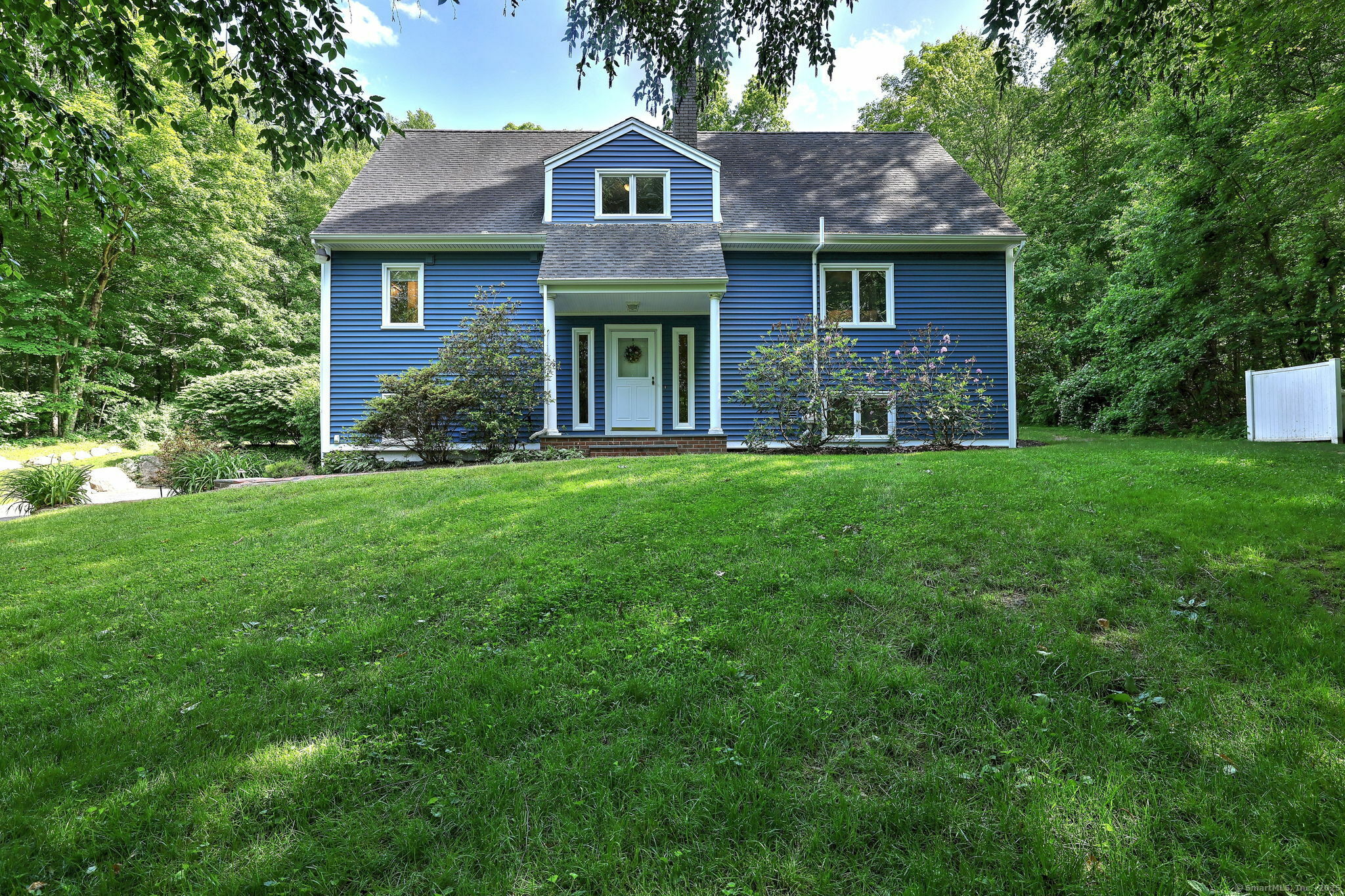 Property Photo: 76 Crestwood Road CT 06524